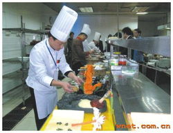 盈豐泰飲食服務管理公司